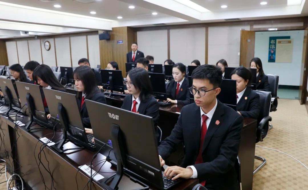 书记员工作手册太实用！工作问题全解决？五一前夕昆明中院书记员纷纷点赞  第3张