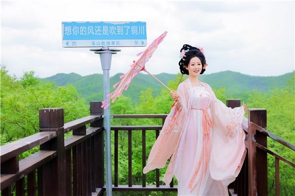五一假期临近！铜川溪山胜境凭啥成热门出游地？  第3张