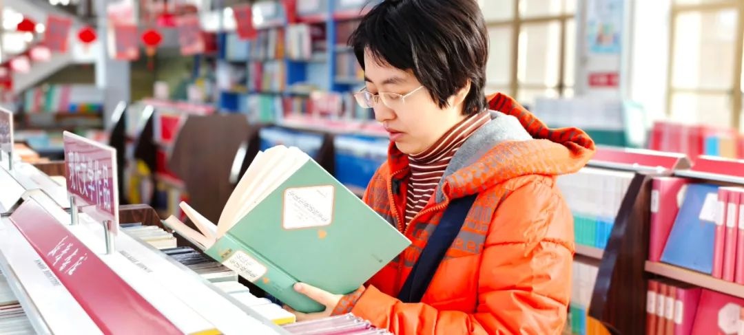 春节不打烊！平凉新华书店成精神驿站，你准备好沉浸书香了吗？  第4张