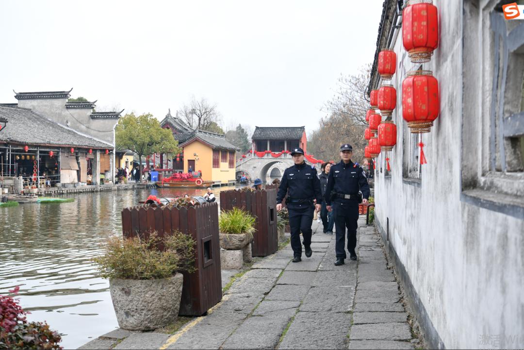 浙江绍兴安昌古镇年味浓!游客舒心安心如何保障?  第3张