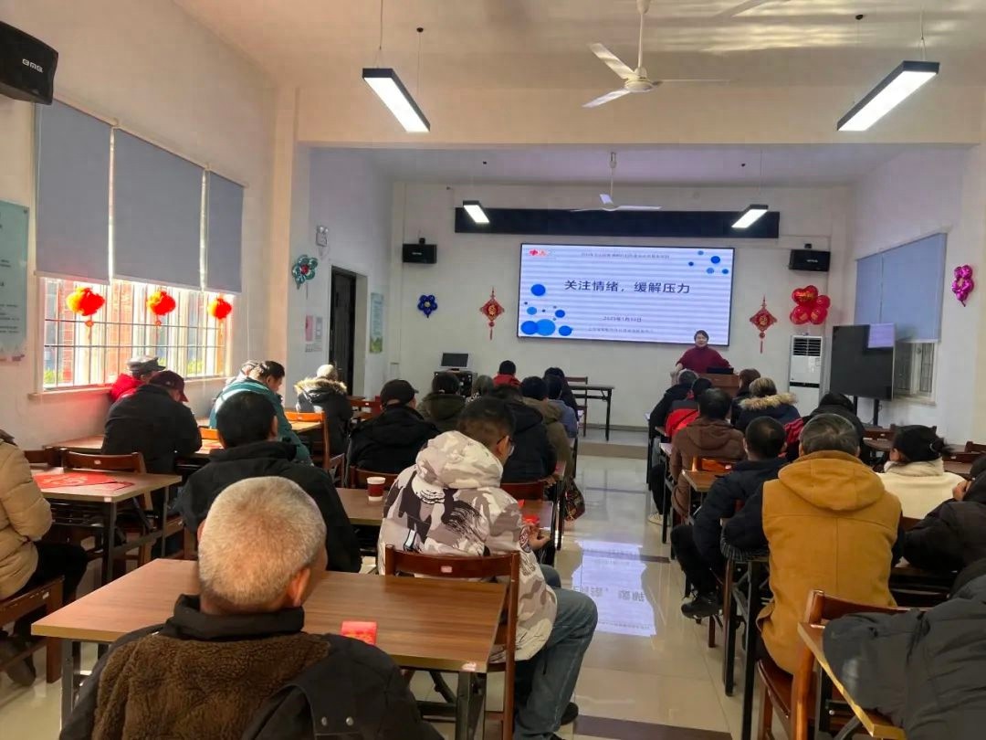 罗店服务点讲座提升家属照护能力! 大场顾村服务点又有何亮点?