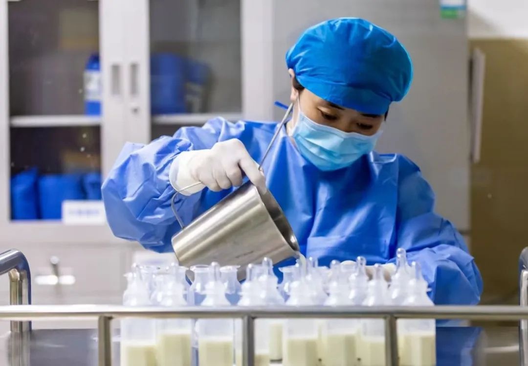 新春佳节众人团圆,医护坚守岗位!你知道他们有多伟大吗? 第4张 新春佳节众人团圆,医护坚守岗位!你知道他们有多伟大吗? 第4张