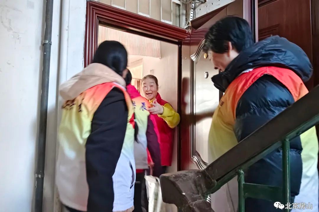 春节温暖行动：社区关怀独居老人，你知道吗？  第3张