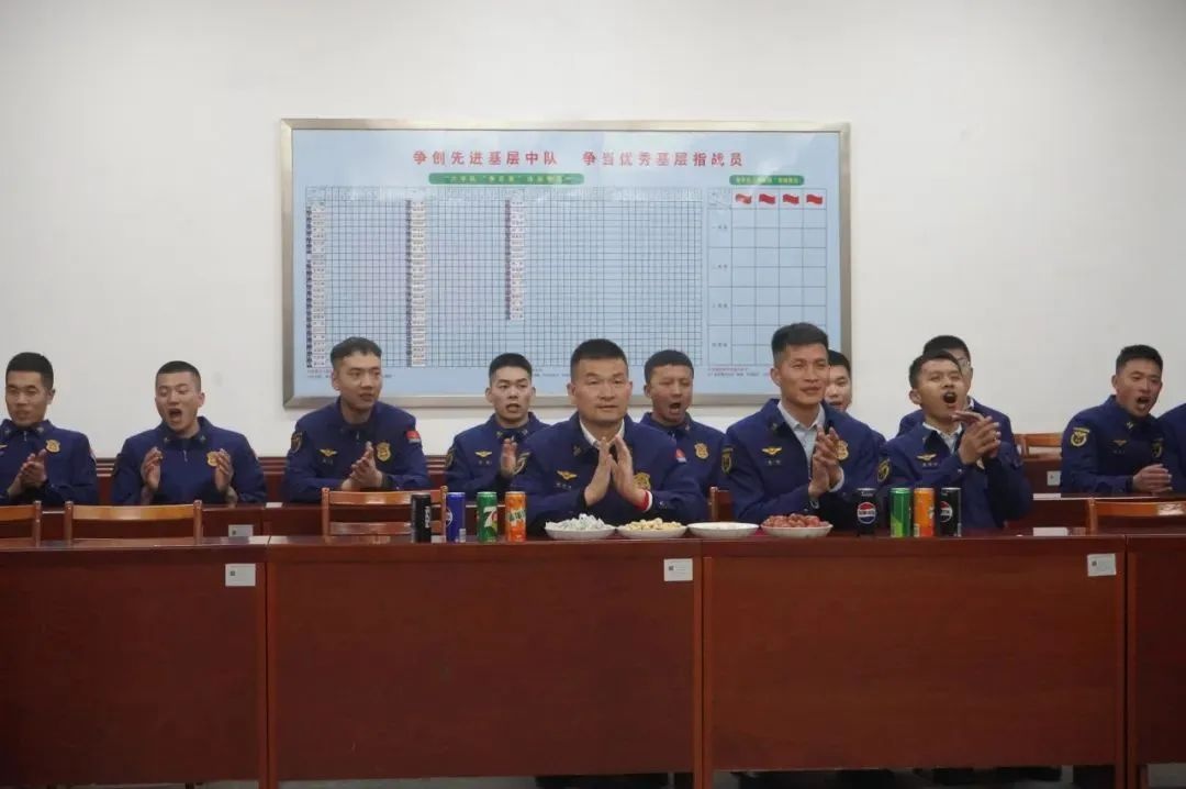 蛇年春晚大揭秘：武夷山森林消防指战员如何用才艺点燃新春激情？  第2张