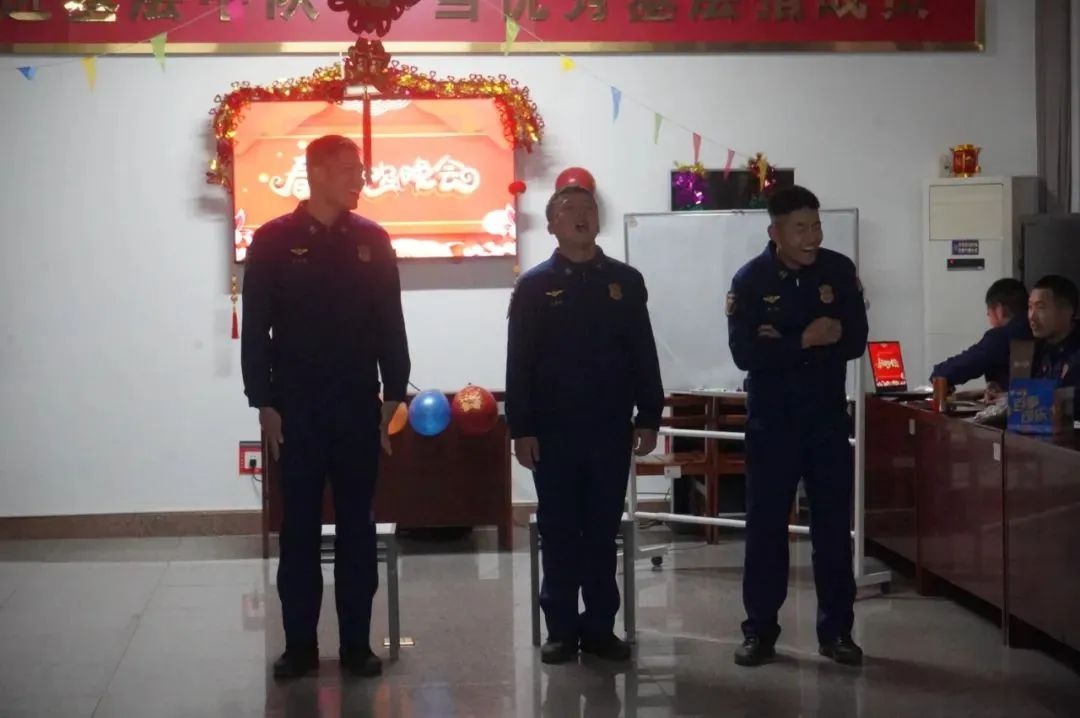 蛇年春晚大揭秘：武夷山森林消防指战员如何用才艺点燃新春激情？  第5张