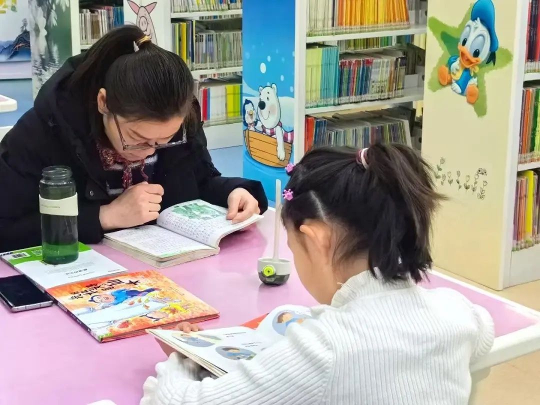 春节假期不闭馆！石家庄市图书馆为何成为市民过年的热门去处？  第2张