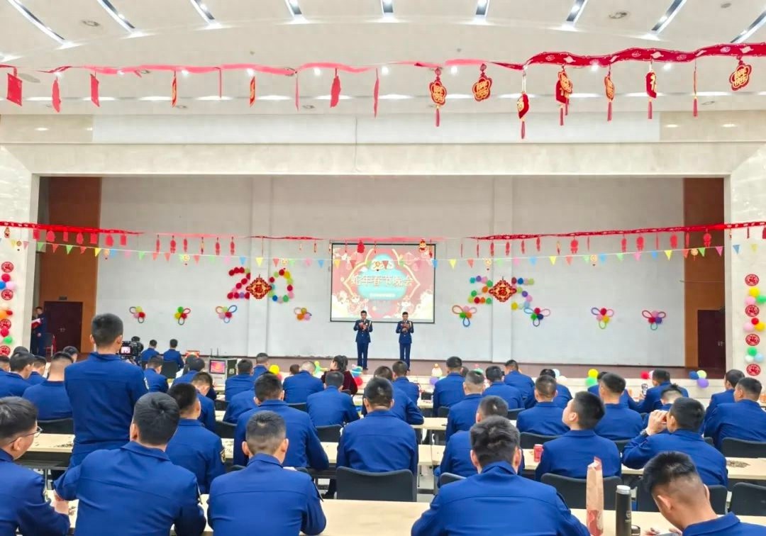 大年初一江西机动队伍春节晚会：指战员的别样新年?  第1张