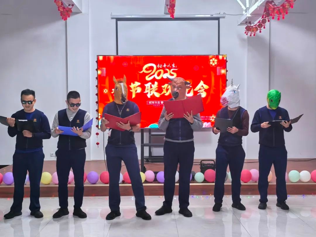 大年初一江西机动队伍春节晚会：指战员的别样新年?  第2张