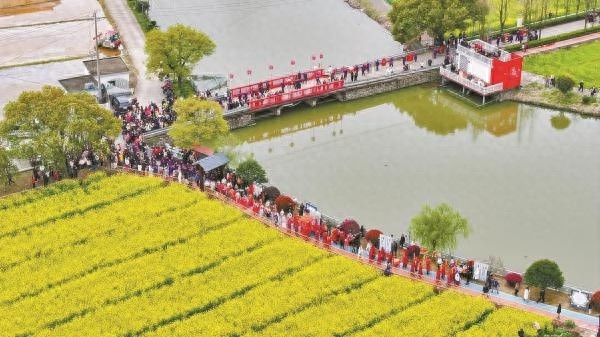 震撼！再现十里红妆，2025象山花田婚礼有何独特之处？
