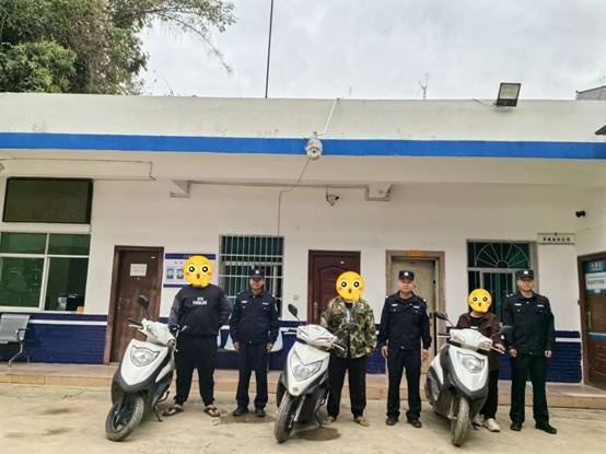 失而复得的挎包竟被陌生人捡走？民警暖心相助，结局让人感动  第2张